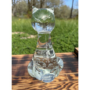 Hand blown Glass Alley Cat figurine Controlled Bubbles Clear Polish Bottom